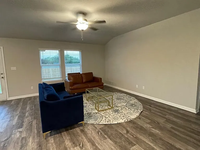 323 Durango Downs Dr — Photo 11