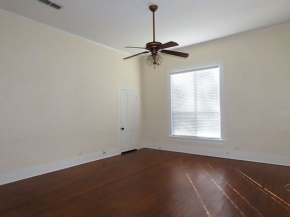 4th image of 506 S Fannin Ave #B