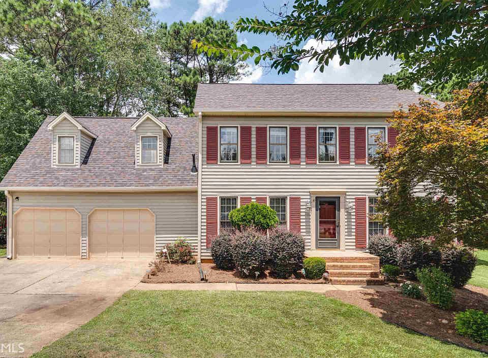 1st image of 913 Coach House Dr