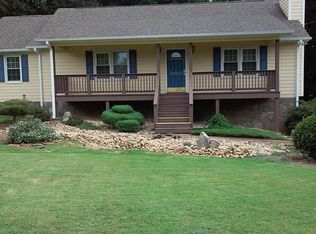 159 Village Ct, Woodstock, GA 30188