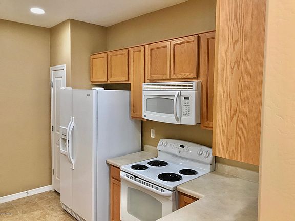 4th image of 41172 W Parkhill Dr