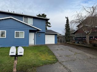 869 NE Hacienda Ct, Gresham, OR 97030