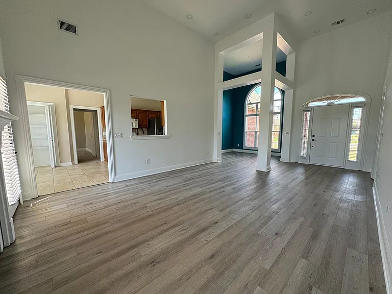806 Muscogee Way — Photo 7