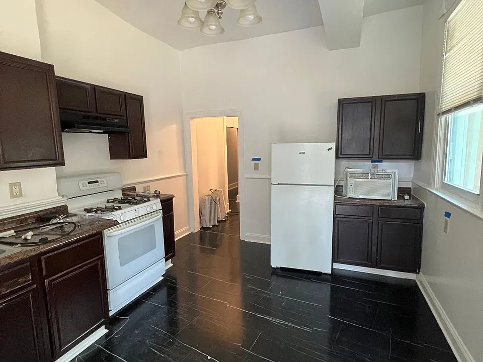 2836 Stanton Ave #1