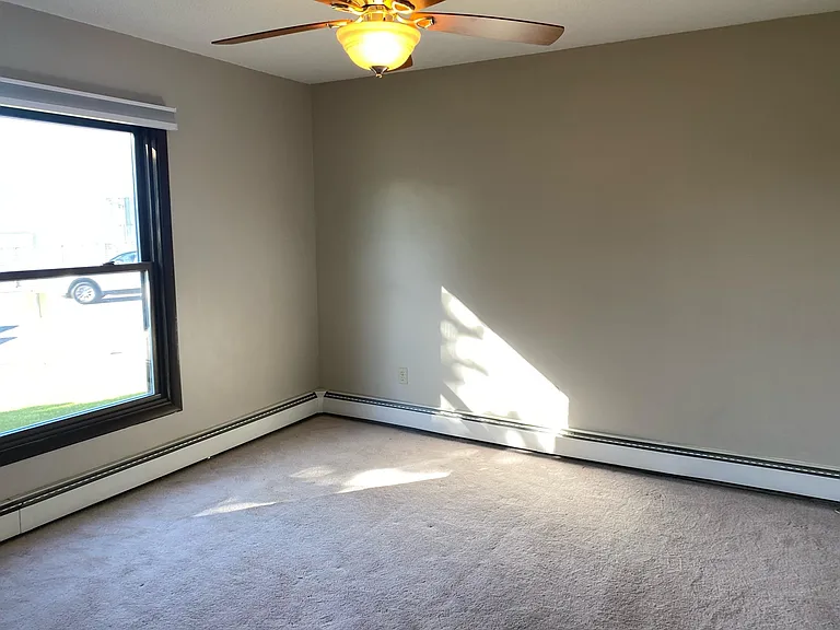 4460 S Poplar St #102 — Photo 32