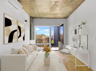 65 Stanhope St #2A, Brooklyn, NY 11221