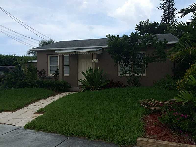 1st image of 1009 S Old Dixie Hwy