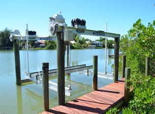 2401 Blue Crab Ct, Sanibel, FL 33957