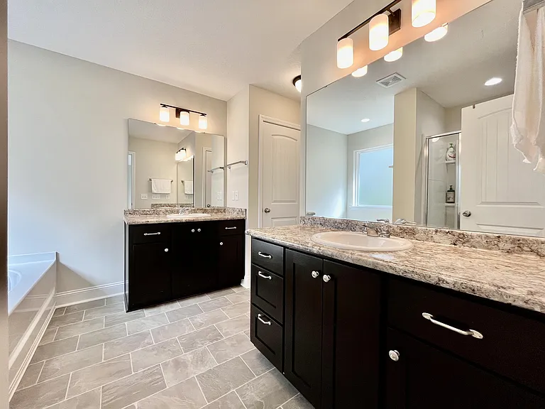 759 Fairview Cir — Photo 22