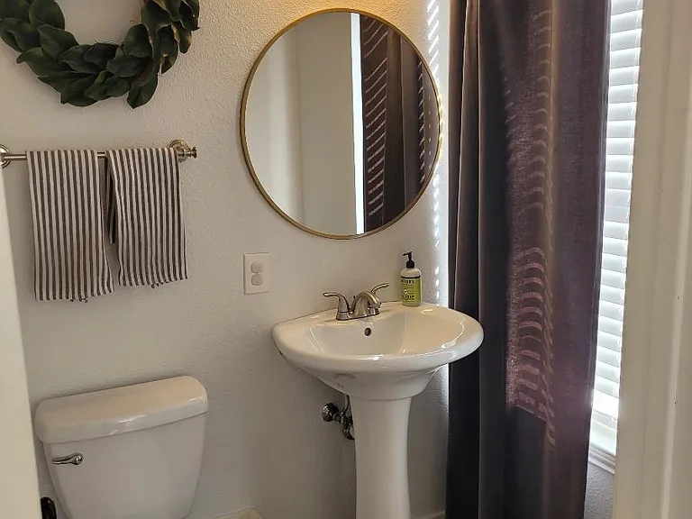 6500 Bramber Ln — Photo 2