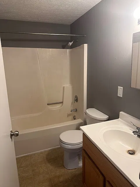 1 bed, 800 sqft, $800 — Photo 2