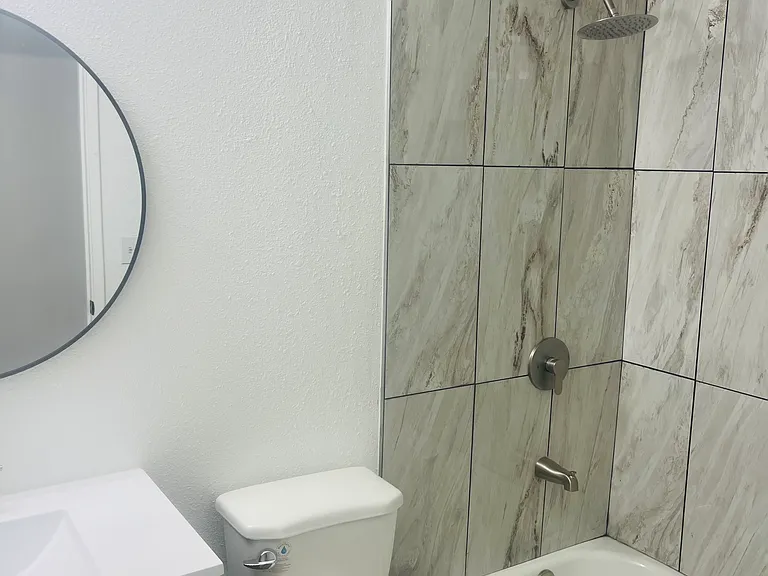 2811 Pepper Oaks Dr — Photo 2