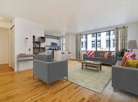 252 W 17th St, New York, NY