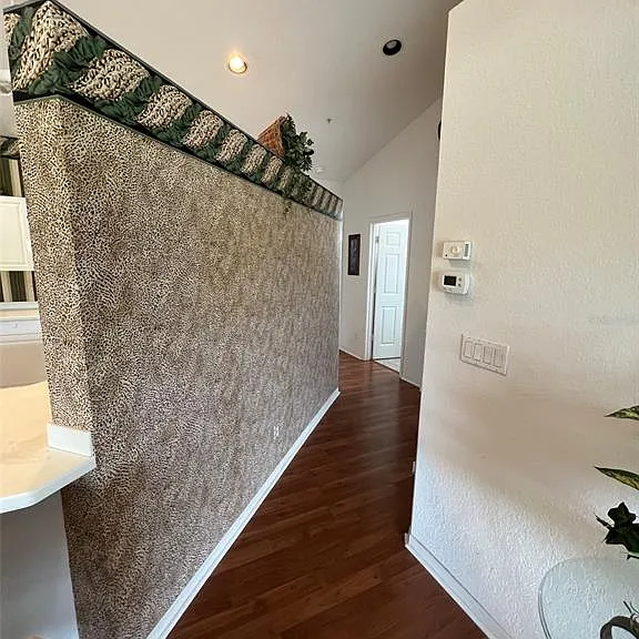 6632 Pineview Ter #10-201 — Photo 18