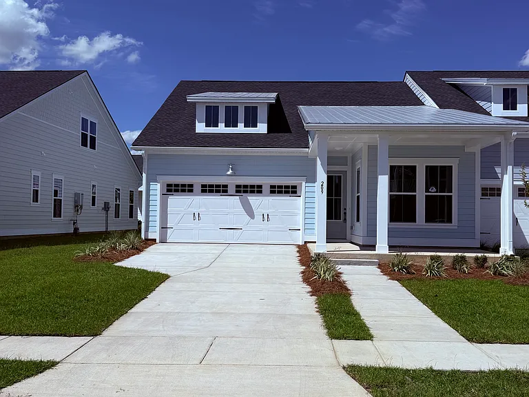 209 Citrus Dr — Photo 2