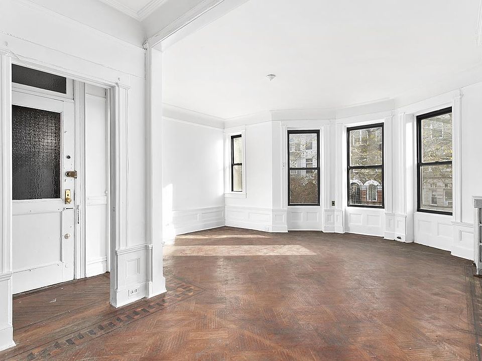 1st image of 1293 Dean St APT 4
