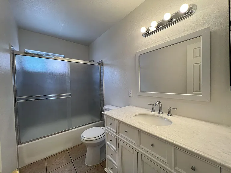 357 Garfield Ave — Photo 6