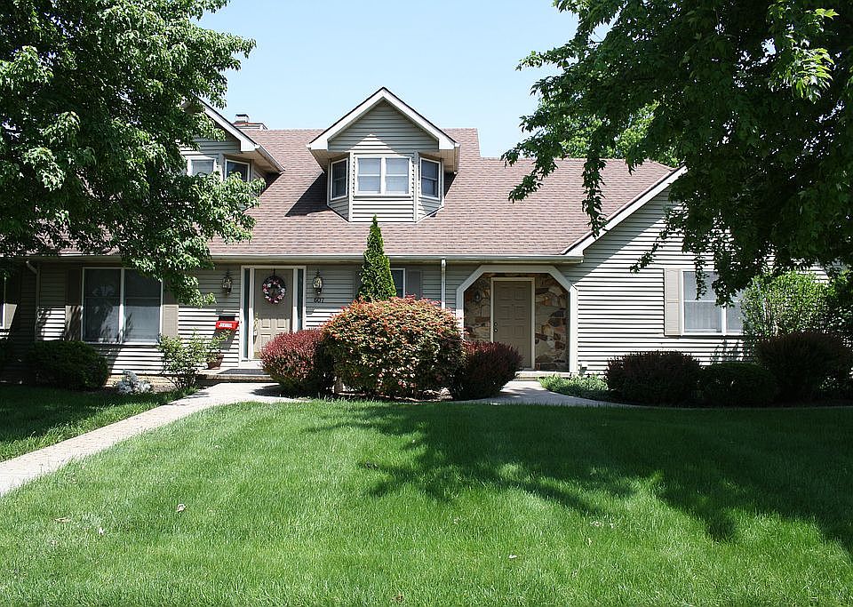 1st image of 607 Cherry Valley Dr