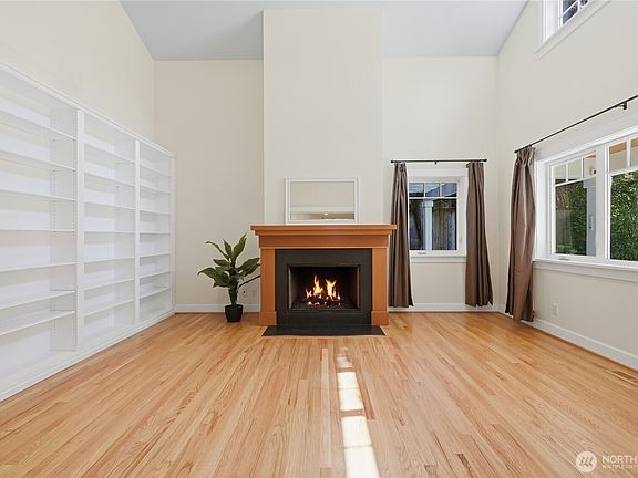 4th image of 10630 NE 18th Street