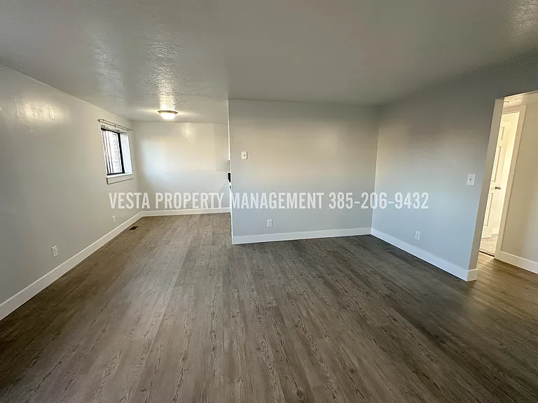 1443 W 1650 N #3 — Photo 2