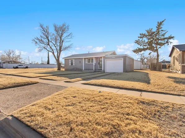 1103 NW 3rd St, Andrews, TX 79714