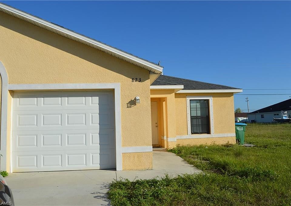 1st image of 823 SW 32nd Ter #825