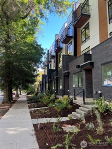 2102 1st Avenue N, Seattle, WA, 98109