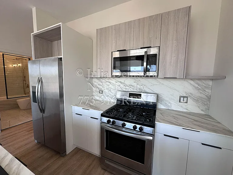 6340-401 W Belmont Ave — Photo 9