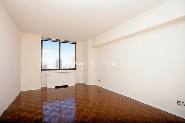 Rented by Mirador Real Estate | media 16