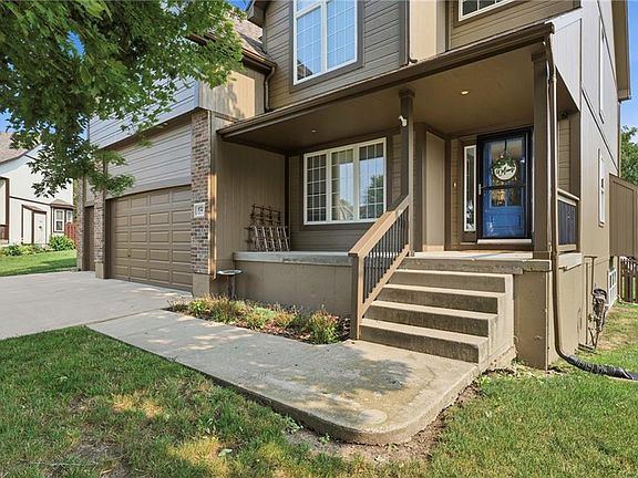 3rd image of 932 Elder Ct