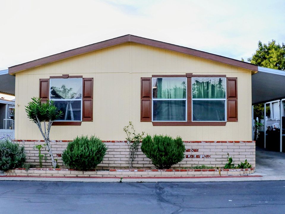 1st image of 24922 Muirlands Boulevard #91