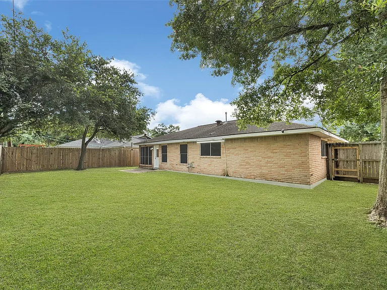 11427 Sagegrove Ln — Photo 23