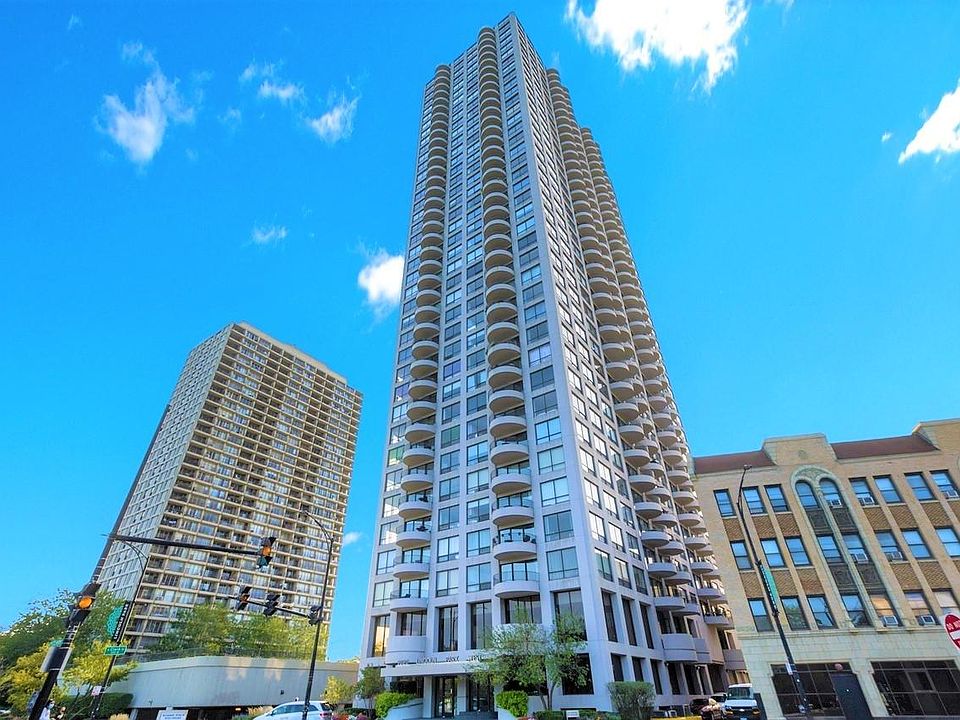 1st image of 2020 N Lincoln Park W APT 24G