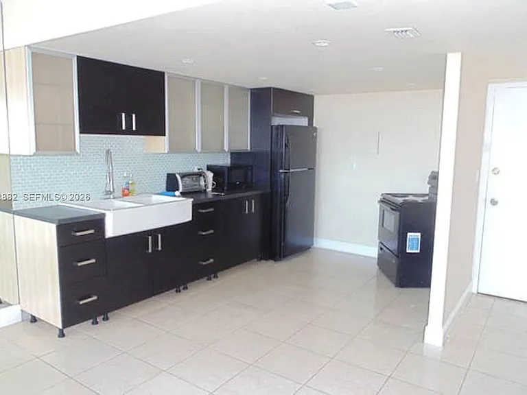 1301 NE Miami Gardens Dr #1611W — Photo 9