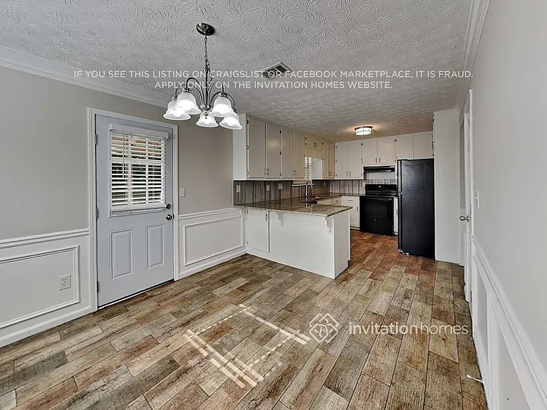 4358 Bridle Path Ct — Photo 7