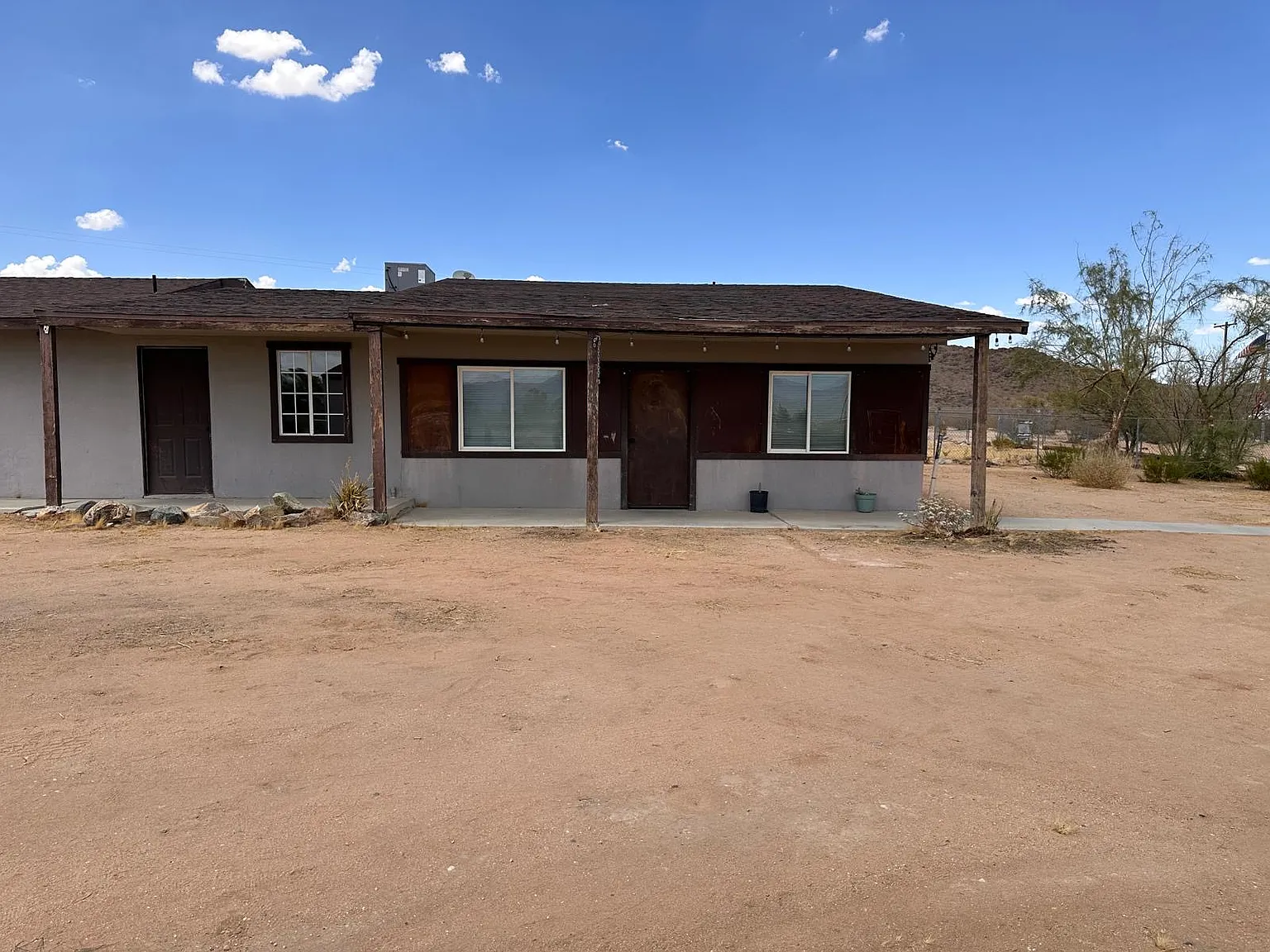 3 bed, 1450 sqft, $2,200 — Photo 1
