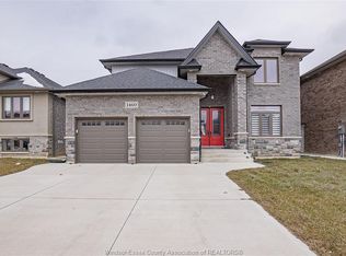 1460 Helsinki Ct, Windsor, ON N9G 0B4