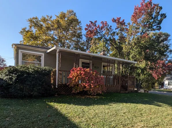 2721 W Washtenaw St, Lansing, MI 48917