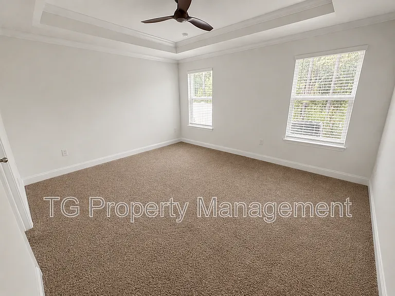 248 Zancara St — Photo 21