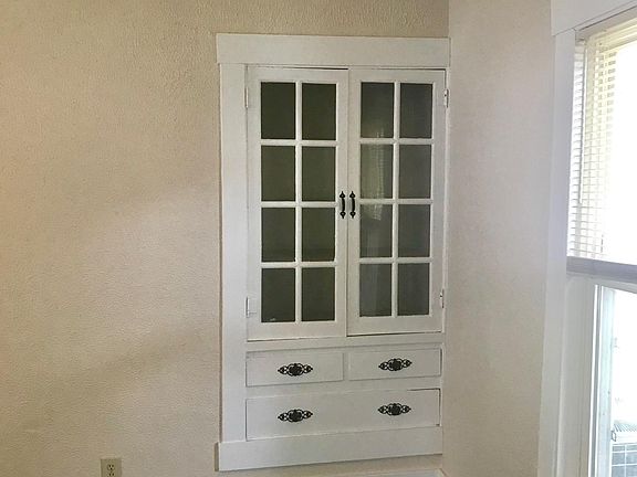 Living Room Built-Ins