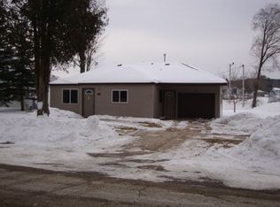 315 W Garfield Ave, Marion, WI 54950