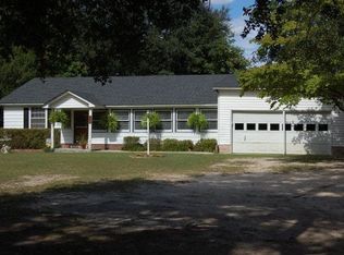 2242 Green Ln, Bishopville, SC 29010