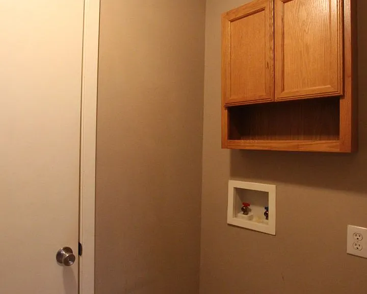 408 Redbud Cir — Photo 8