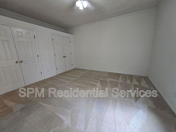5th image of 2705 Mayfair Dr #H-202