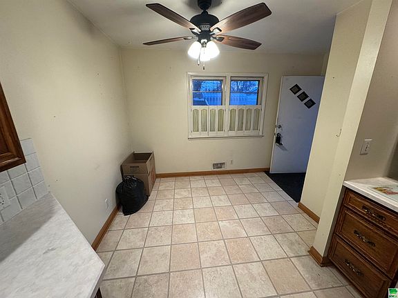 5th image of 4715 Glenn Ave