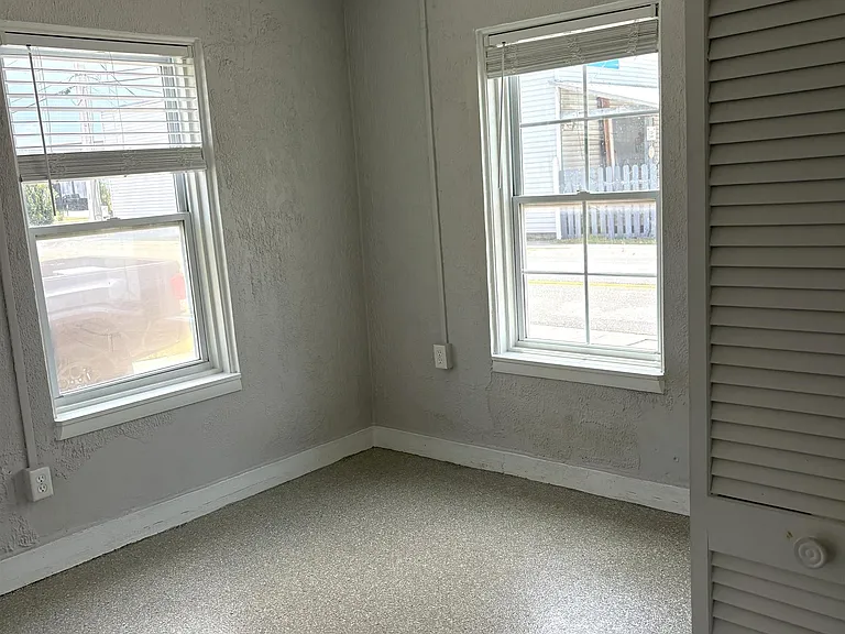 133 Riberia St — Photo 5