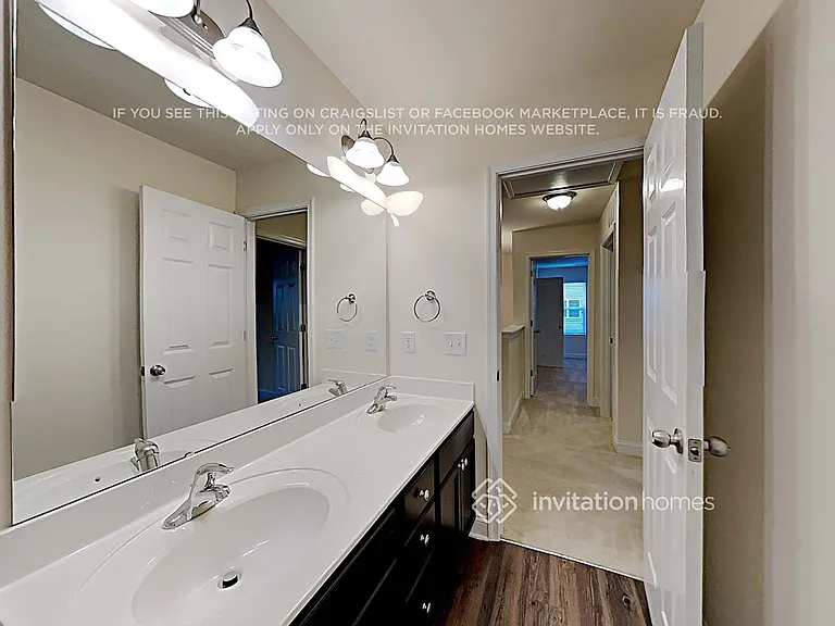 9812 Maywine Cir — Photo 16