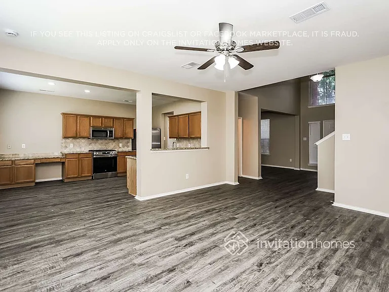 7017 Riverchase Trl — Photo 6