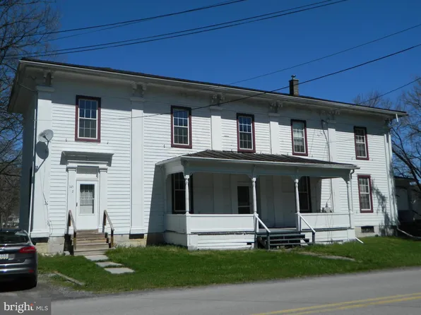 145 Water St, Spring Mills, PA 16875