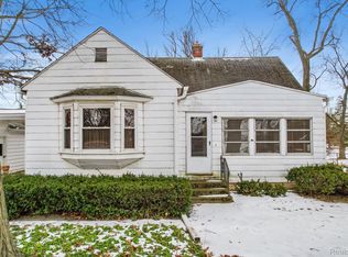 16961 W Thirteen Mile Rd, Southfield, MI 48076